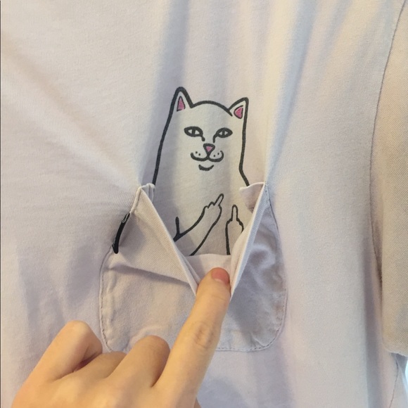 Light pink Ripndip tee shirt with cat pocket. - Picture 3 of 7